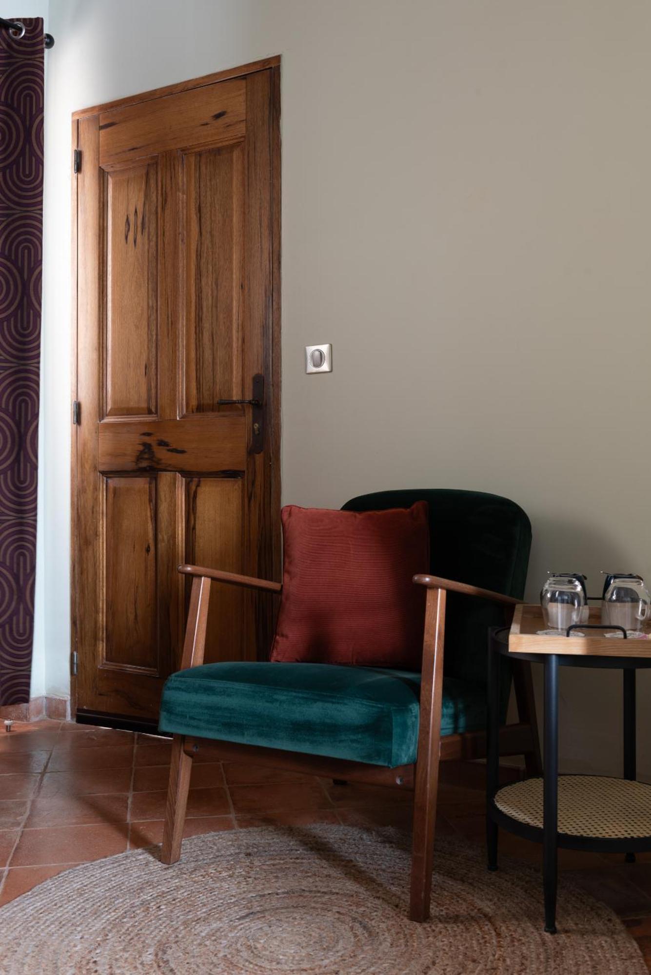 La Maison D'En Bas Des Seigneurs Cucuron Szoba fotó